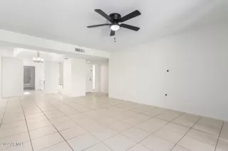 Photo #6: 6698455 Listing