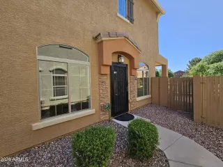 Photo #1: 6698876 Listing 