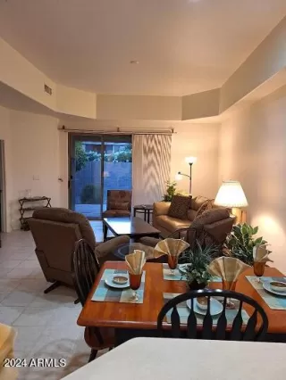 Photo #4: 6698886 Listing 