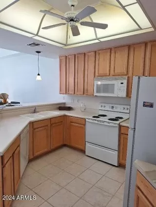 Photo #5: 6698886 Listing 