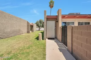 Photo #2: 6698959 Listing