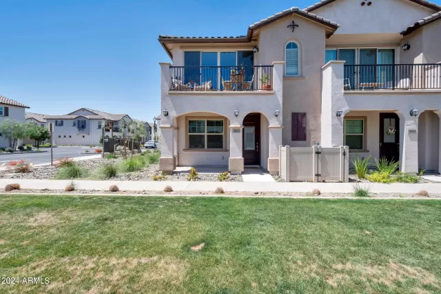 MLS: 6699194 Condo For Sale