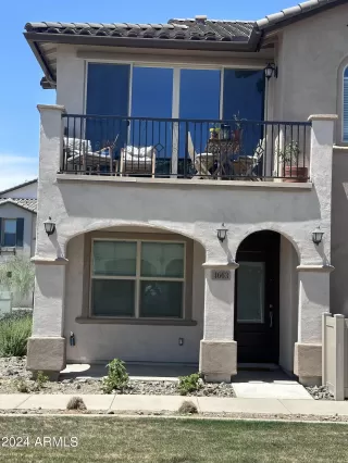 Photo #1: 6699194 Listing