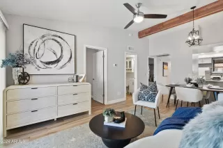 Photo #1: 6699441 Listing