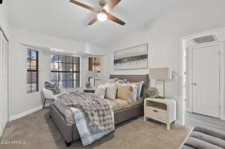 Photo #4: 6699441 Listing