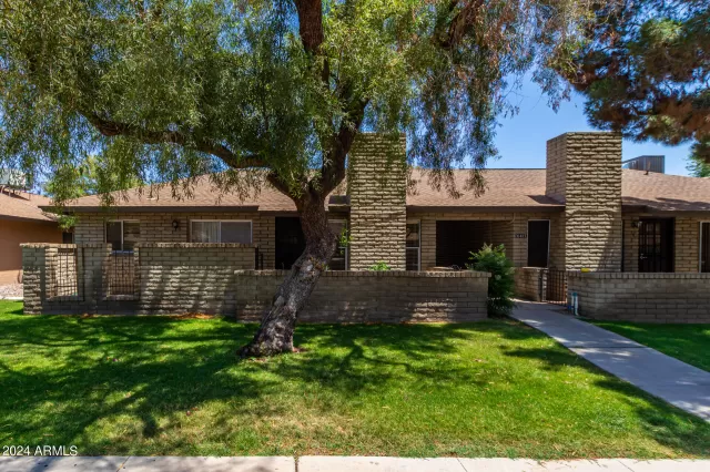 MLS: 6699555 Condo For Sale