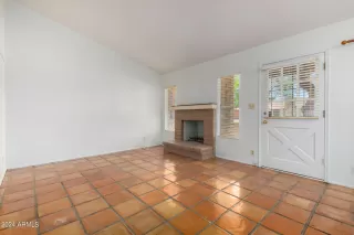 Photo #2: 6699555 Listing