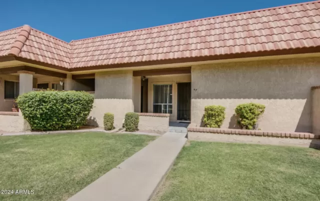 MLS: 6699562 Condo For Sale