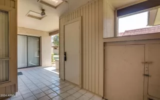 Photo #2: 6699562 Listing