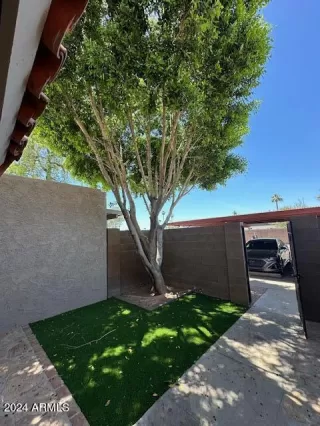 Photo #4: 6699838 Listing