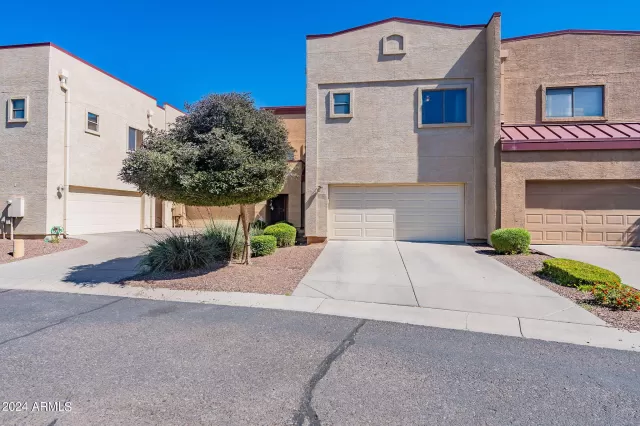 MLS: 6699845 Condo For Sale