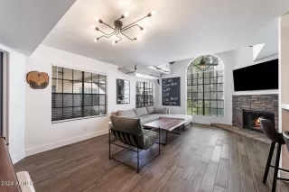 Photo #1: 6700173 Listing 