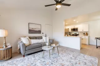 Photo #4: 6700234 Listing