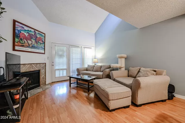 MLS: 6700359 Condo For Sale