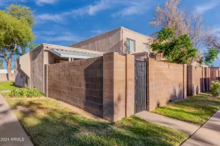 Photo #2: 6700411 Listing