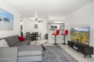 Photo #2: 6700516 Listing 