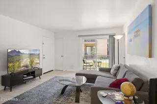 Photo #3: 6700516 Listing 