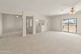 Photo #4: 6700587 Listing 