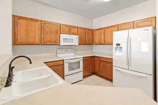 Photo #6: 6700587 Listing 