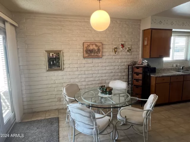 MLS: 6700677 Condo For Sale