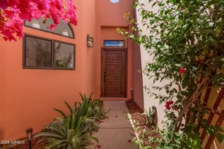 Photo #4: 6700785 Listing 