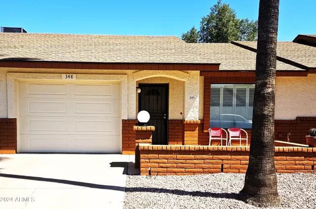 MLS: 6700930 Condo For Sale