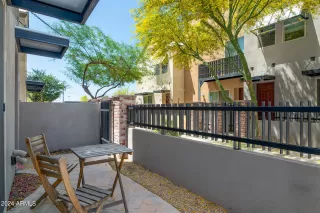 Photo #1: 6701059 Listing