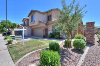 Photo #3: 6701126 Listing