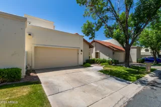 Photo #3: 6701174 Listing