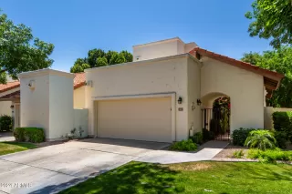 Photo #4: 6701174 Listing