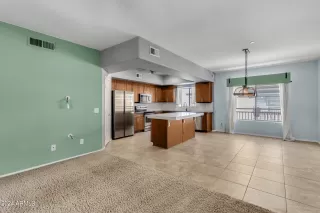 Photo #1: 6701181 Listing 