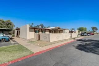 Photo #1: 6701346 Listing