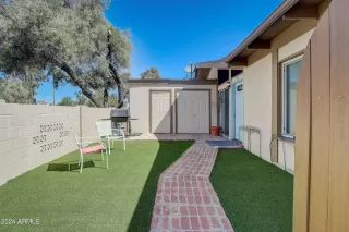 Photo #3: 6701346 Listing