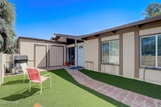 Photo #4: 6701346 Listing