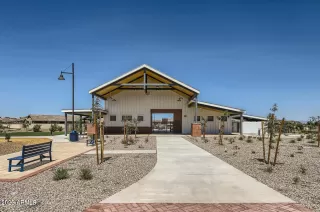 Photo #6: 6701363 Listing 