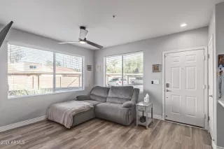 Photo #1: 6701492 Listing