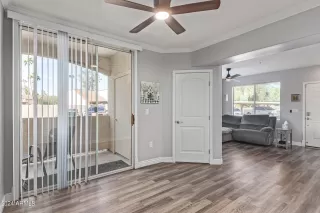 Photo #4: 6701492 Listing