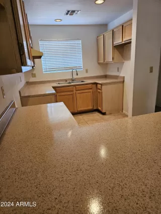 Photo #4: 6702151 Listing 