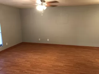 Photo #5: 6702198 Listing 