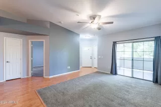 Photo #1: 6702218 Listing 