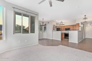 Photo #3: 6702778 Listing 