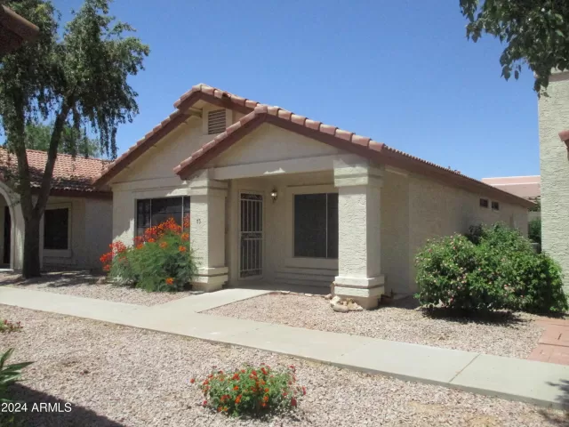 MLS: 6702851 Condo For Sale