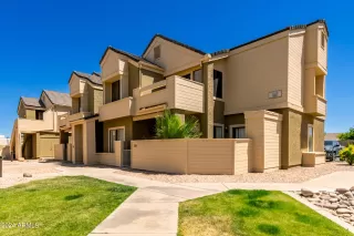 Photo #1: 6703044 Listing