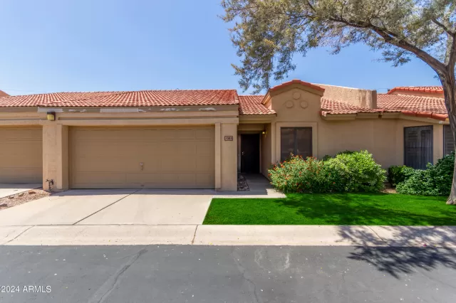 MLS: 6703045 Condo For Sale