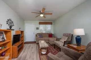 Photo #2: 6703111 Listing 