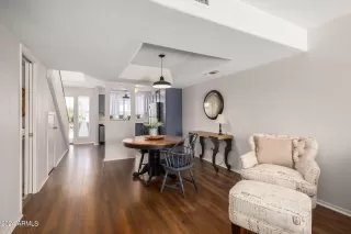 Photo #5: 6703193 Listing 