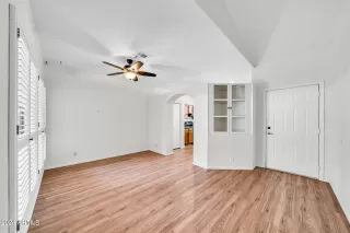 Photo #2: 6703216 Listing