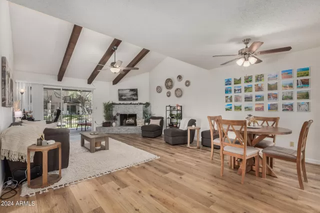 MLS: 6703334 Condo For Sale