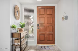 Photo #5: 6703334 Listing