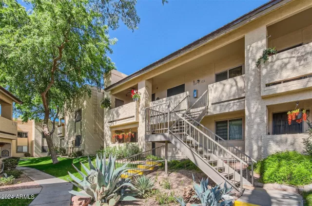 MLS: 6703551 Condo For Sale